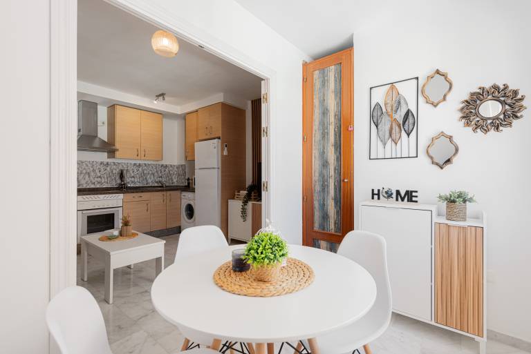 Apartment 'Rd Berrocal' with Wi-Fi and Air Conditioning — photo 4