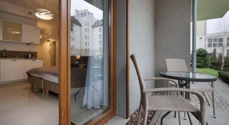 Apartment with pool, sauna & jacuzzi — photo 4