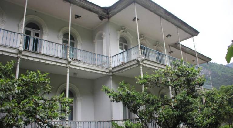 Firuza Hostel in Borjomi