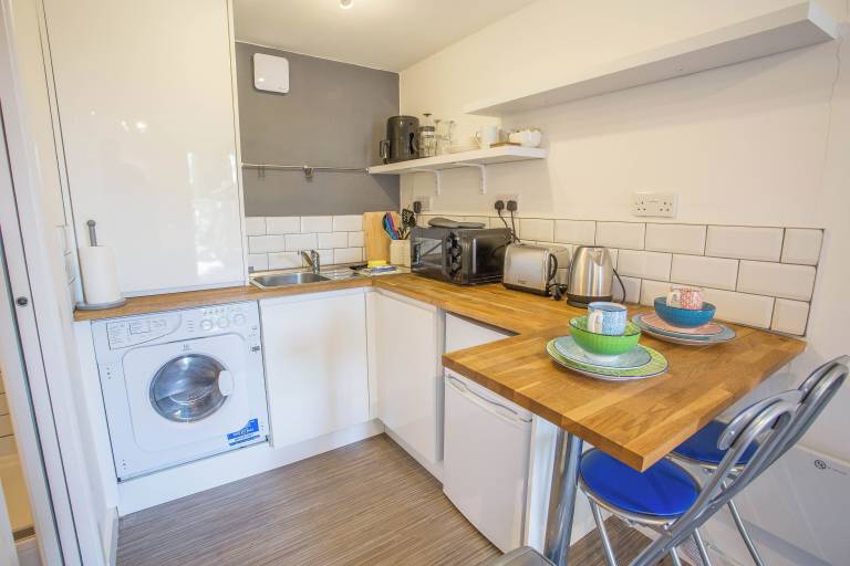 Cabin Cookham