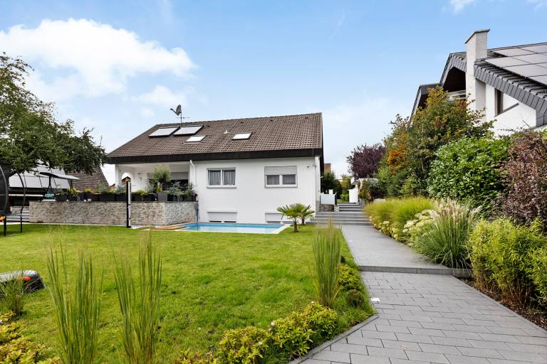 Child-friendly nice rental apartment with pool | Mountain view | Perfect for remote work | Dogs allowed — photo 3