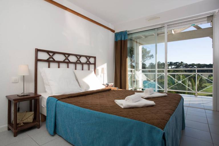 Condo with terrace & pool | Golf view — photo 3
