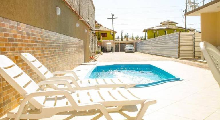Apartment with grill & pool — photo 3