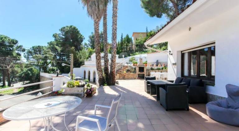 Beautiful villa with pool | Close to the beach | Pet-friendly — photo 4