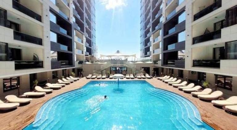 Holiday apartment with pool — photo 4