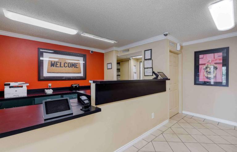 Extended Stay America Suites - Dallas - Las Colinas - Carnaby St. — photo 3