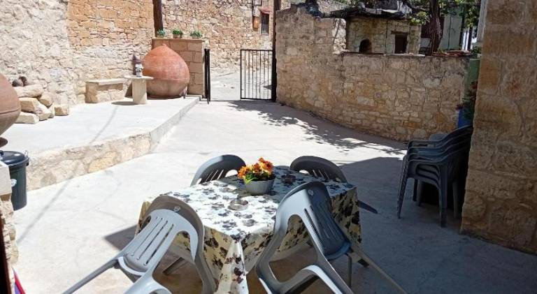 TRADITIONAL HOUSE ARSOS — photo 3