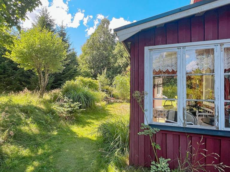 Vacation home with 3 rooms for 8 persons in Ljungby