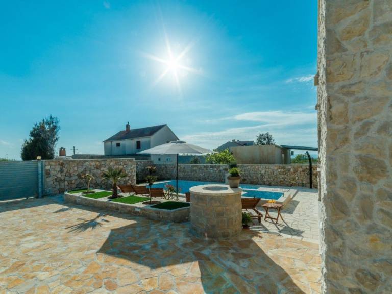 Villa Kirsten mit beheiztem Pool - von TA Leut Agency — photo 3