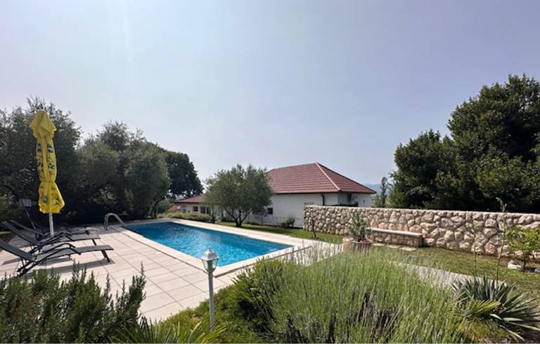 Maisonette Gornji Vinjani