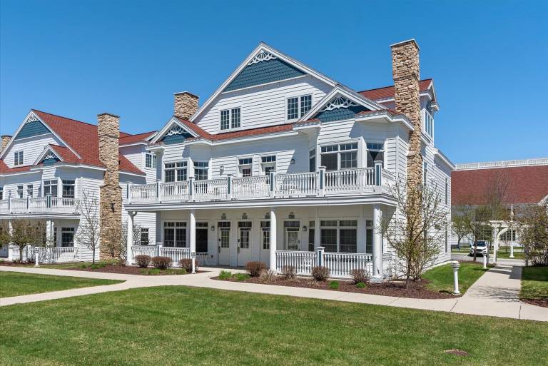 Condo  Sheboygan