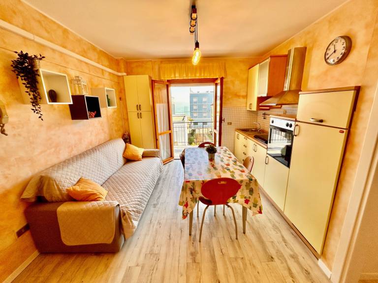 Apartment with patio | Sea view — photo 5