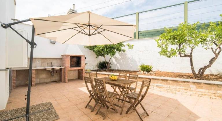 Apartment with yard | Suitable for remote work | Pet-friendly — photo 4