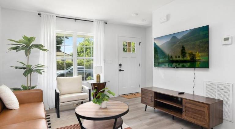 House with 4 rooms for 10 persons in Charlotte, NC