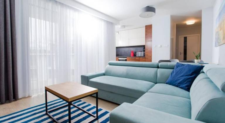 Apartment with jacuzzi — photo 2