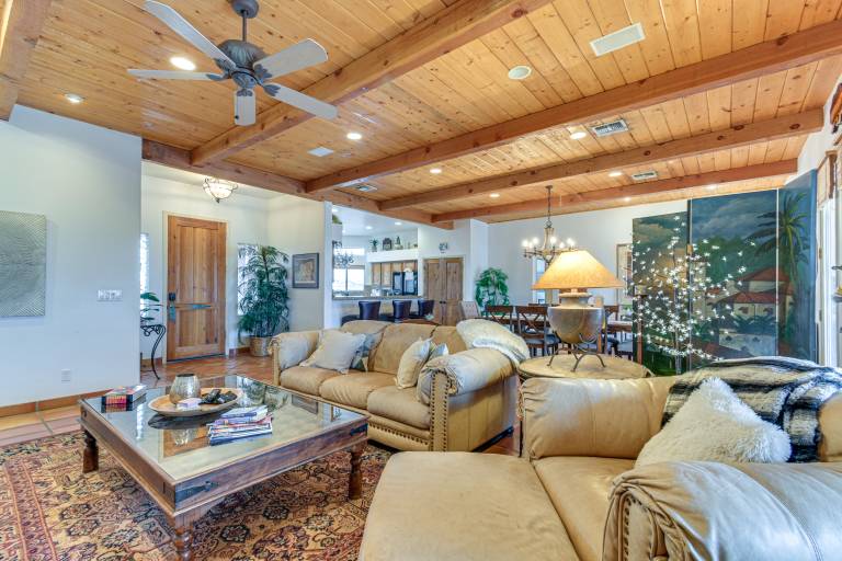 Private Pool, Spa, & Grills: Lake Havasu City Home — photo 5