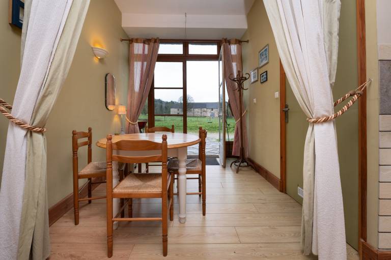 Holiday Home 'Le Crévy - La Calèche - 3 Pers' with Private Terrace, Private Garden and Wi-Fi — photo 2