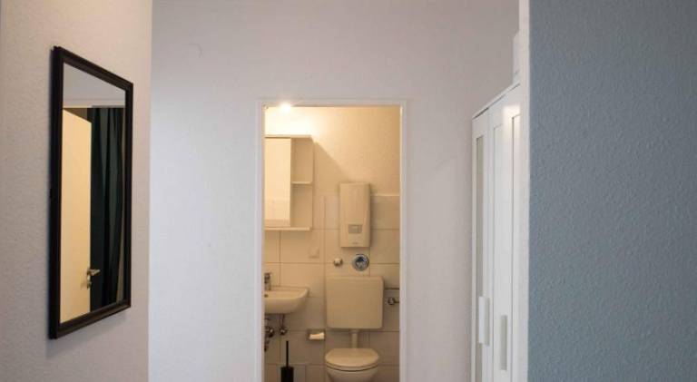 Rental apartment with 2 rooms for 6 persons — photo 5