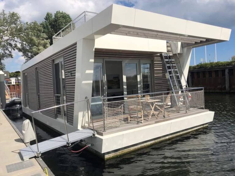 Hausboot Bad Marienberg (Westerwald)