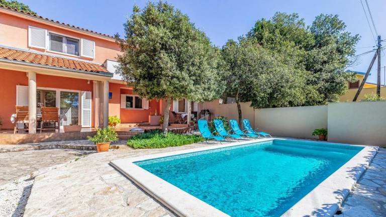 Ferienhaus in Peroj, Barbariga für max. 6 Personen, Ferienhaus in Peroj, Barbariga für max. 6 Personen,