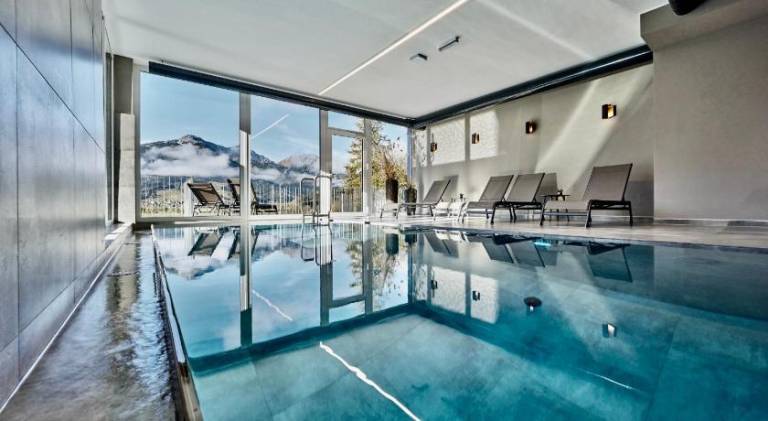 Deluxe Apartment Zugspitze Ehrwald mit Pool, Sauna, direkt am Golfplatz — photo 2