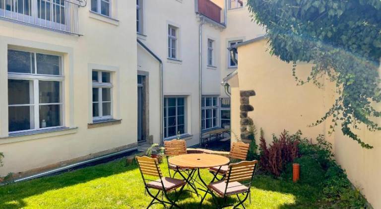 Holiday apartment with patio & barbecue — photo 5