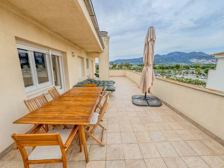 Wonderful rental apartment with terrace | Close to the beach | Pets are welcome — photo 4