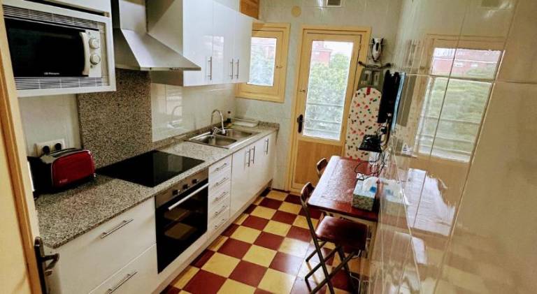 Rental apartment with 4 rooms for 7 persons — photo 3