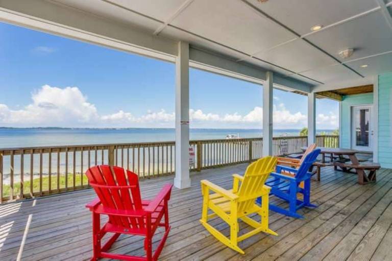 Baywatch Beach House Private Pool Sound Views Beach Service Included Dog Friendly — photo 2