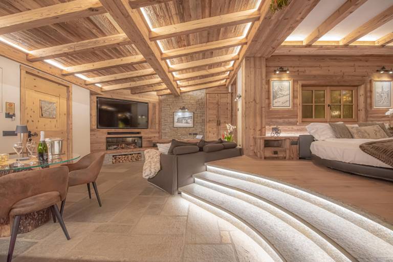 'Le Chalet Suite' with mountain view, private terrace and Wi-Fi — photo 4