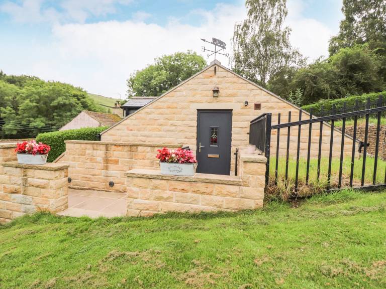 Cottage with yard in Skipton