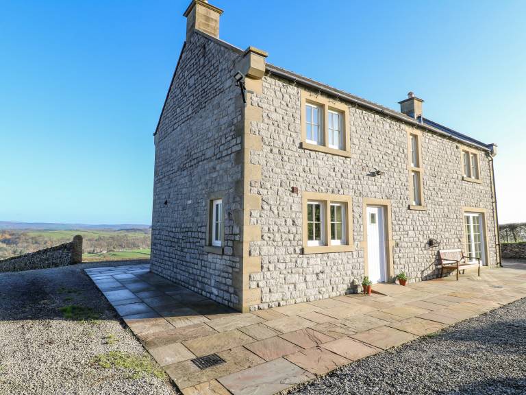 Child-friendly cottage with garden | Dogs allowed — photo 2