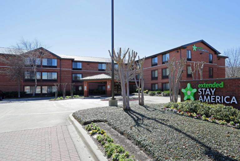 Extended Stay America Select Suites - Dallas - Farmers Branch in Addison, TX