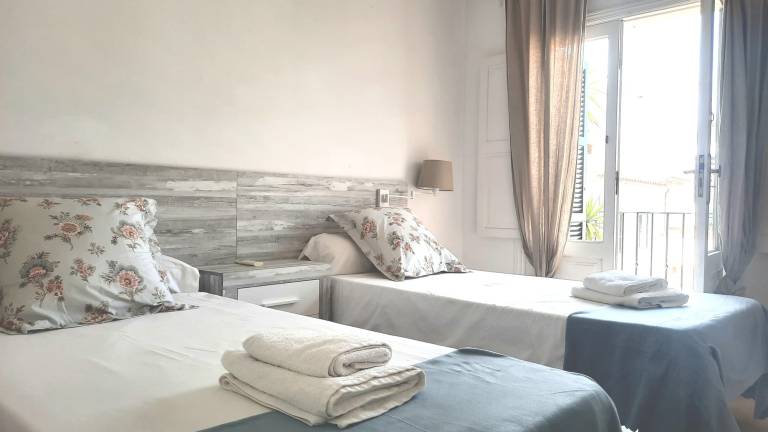 Villa with private pool, barbecue & patio | Sea view | Perfect for remote work — photo 4
