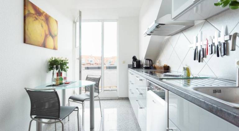 Wohnung mit Blick auf die Zitadelle Petersberg - 3 Zimmer — photo 2