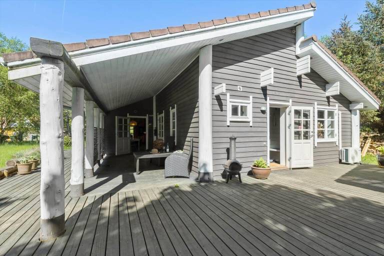 Feriehus  Rønde