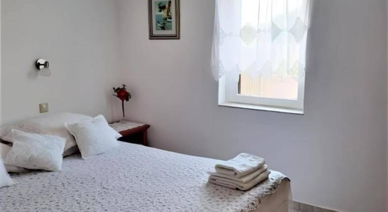 House with 1 room for 4 persons — photo 2