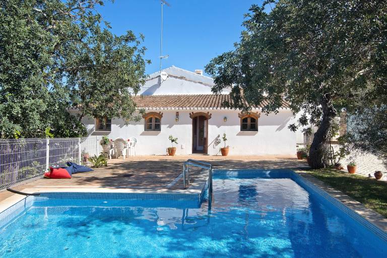 Villa Moncarapacho