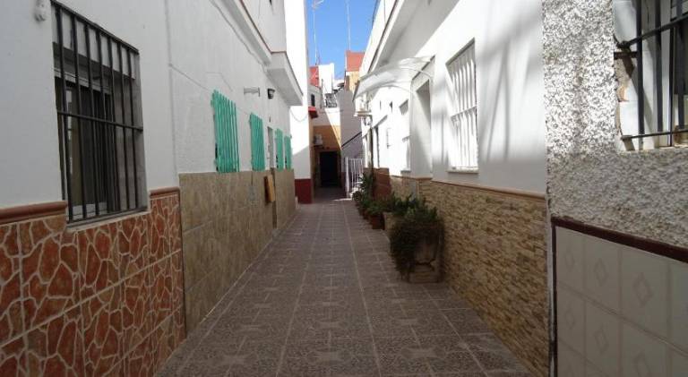 Rental apartment with 3 rooms for 6 persons — photo 3