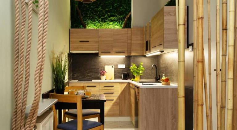 Serviced apartment with terrace | Next to Main Square | Pets allowed — photo 2