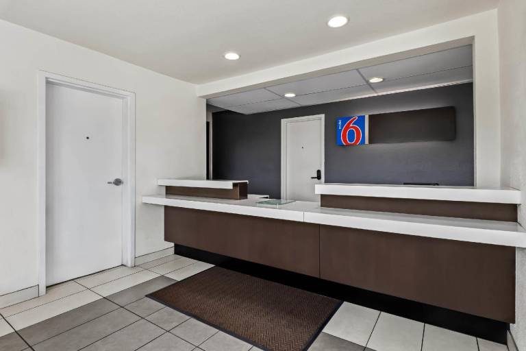 Motel 6 Murfreesboro, TN — photo 3