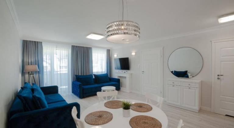 Apartment with terrace — photo 3