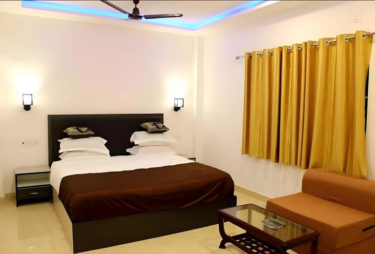 GOLDEN MOON RESORT — photo 2