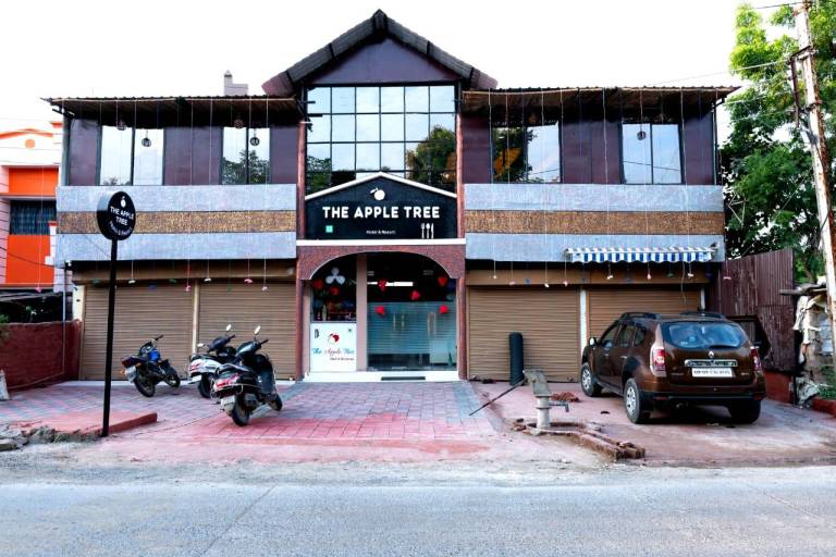 The Apple Tree Hotel