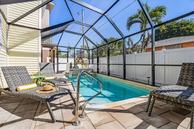 Family-oriented house with barbeque & private pool | Close to the beach | Dogs allowed — photo 5