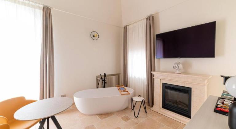 Suites Dimora Garibaldi — photo 2
