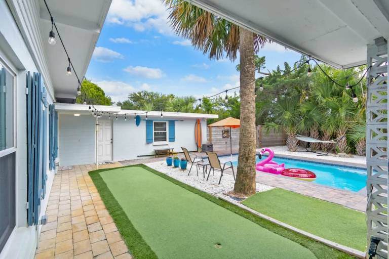 Children-friendly house with grill, private pool & yard | Close to the beach | Perfect for remote work | Pets allowed — photo 2