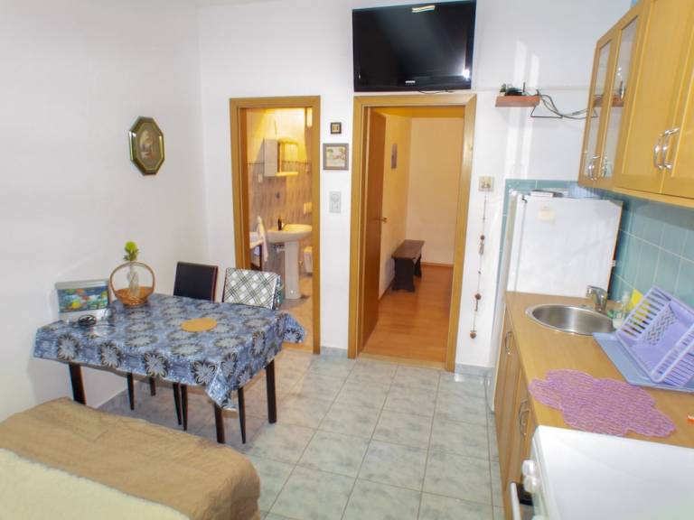 Apartma  Zavala
