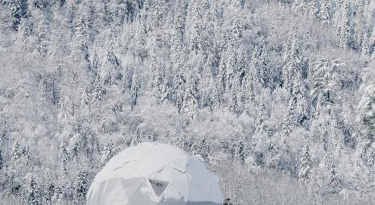 Pret-a-camper, dome in La Tuque, QC
