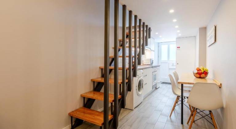 City Views Flats in Historic Porto by HostWise — photo 4